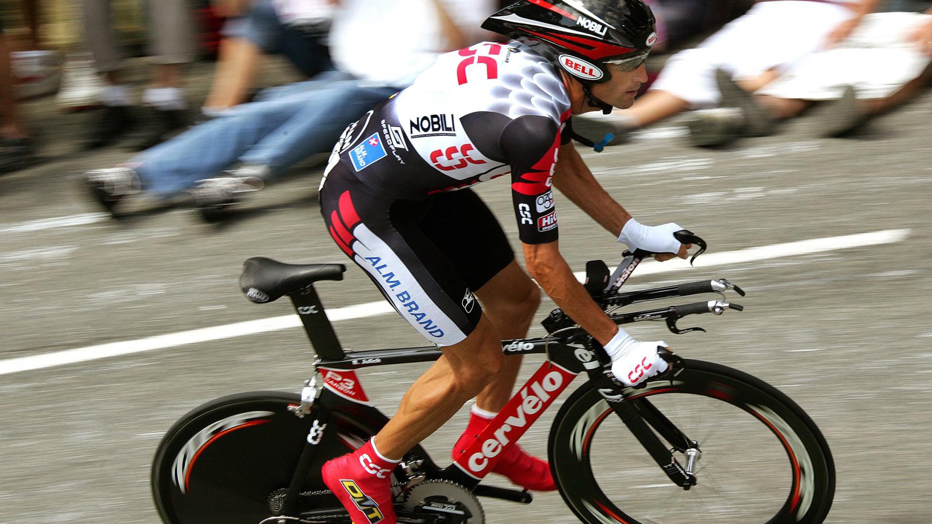 赛尔·阿尔斯塔：无畏的后排巨星，南非队的防守壁垒，阿尔塞斯和阿尔萨斯