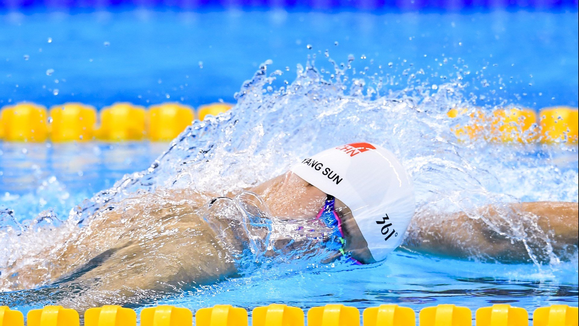 长泳新格局 梅尔滕斯立足欧洲顶端,梅尔滕斯男友